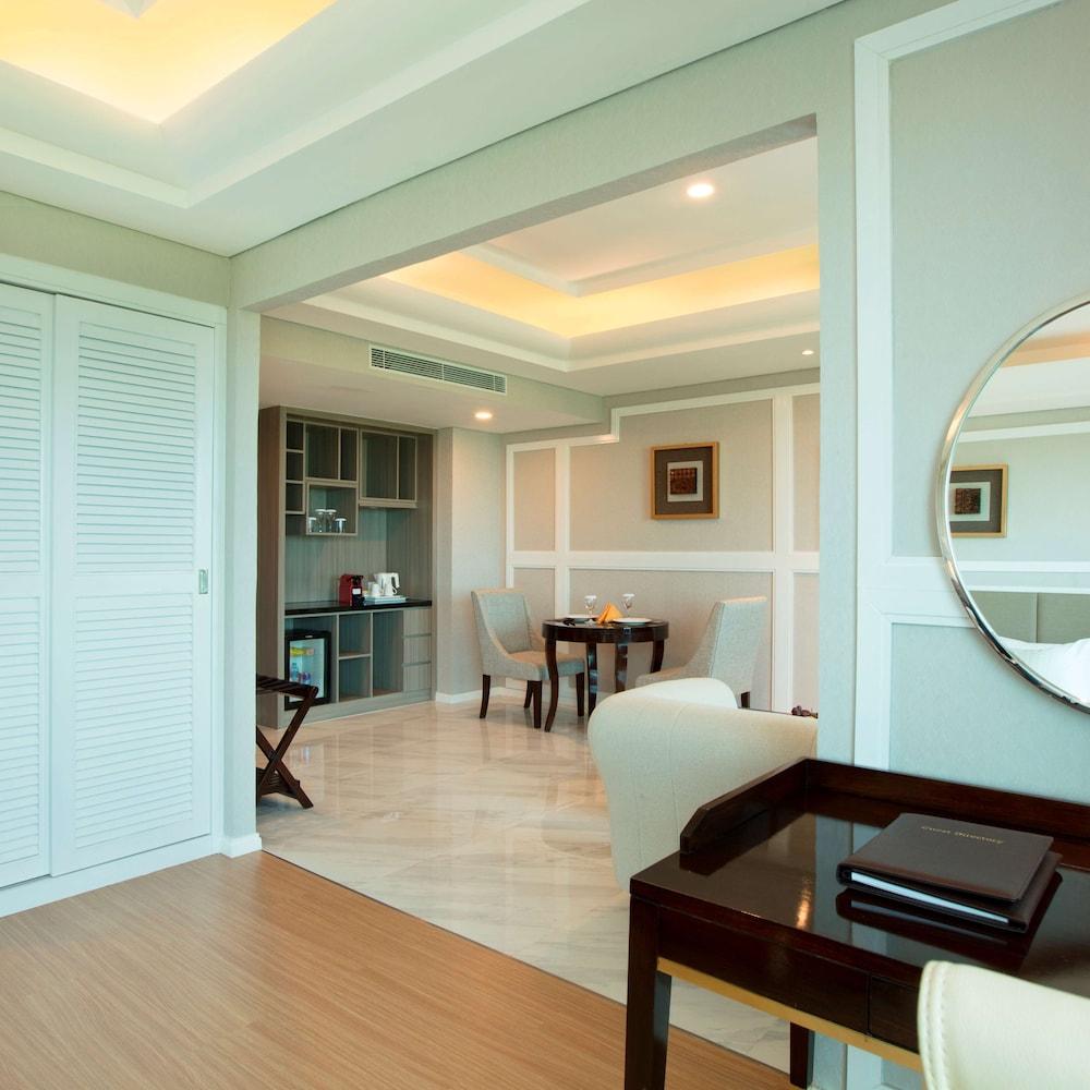 เบสต์ เวสเทิร์น พรีเมียร์ ปันบิล Hotel Batam ภายนอก รูปภาพ