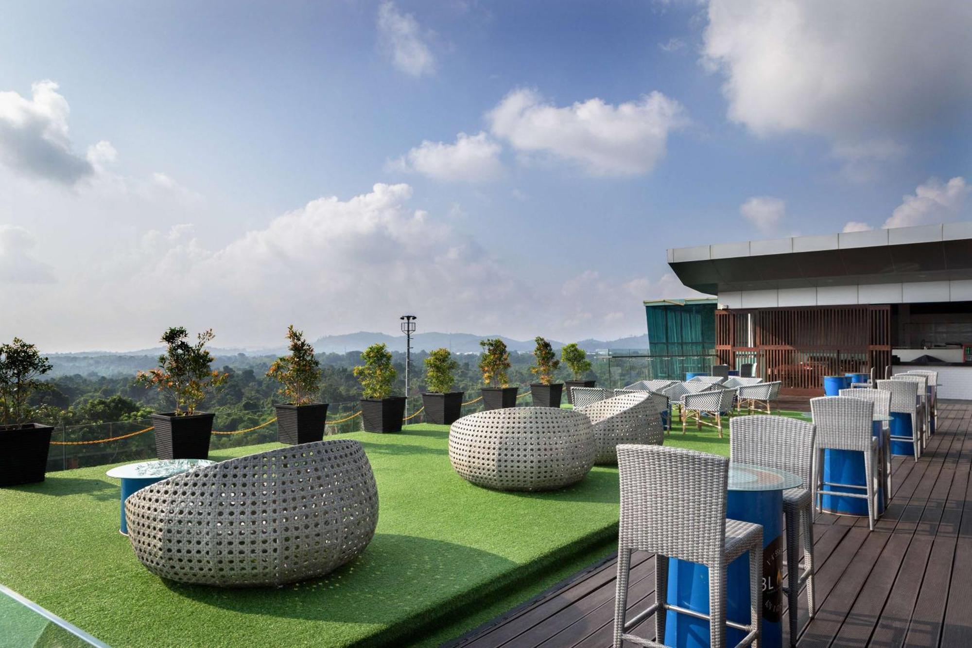 เบสต์ เวสเทิร์น พรีเมียร์ ปันบิล Hotel Batam ภายนอก รูปภาพ