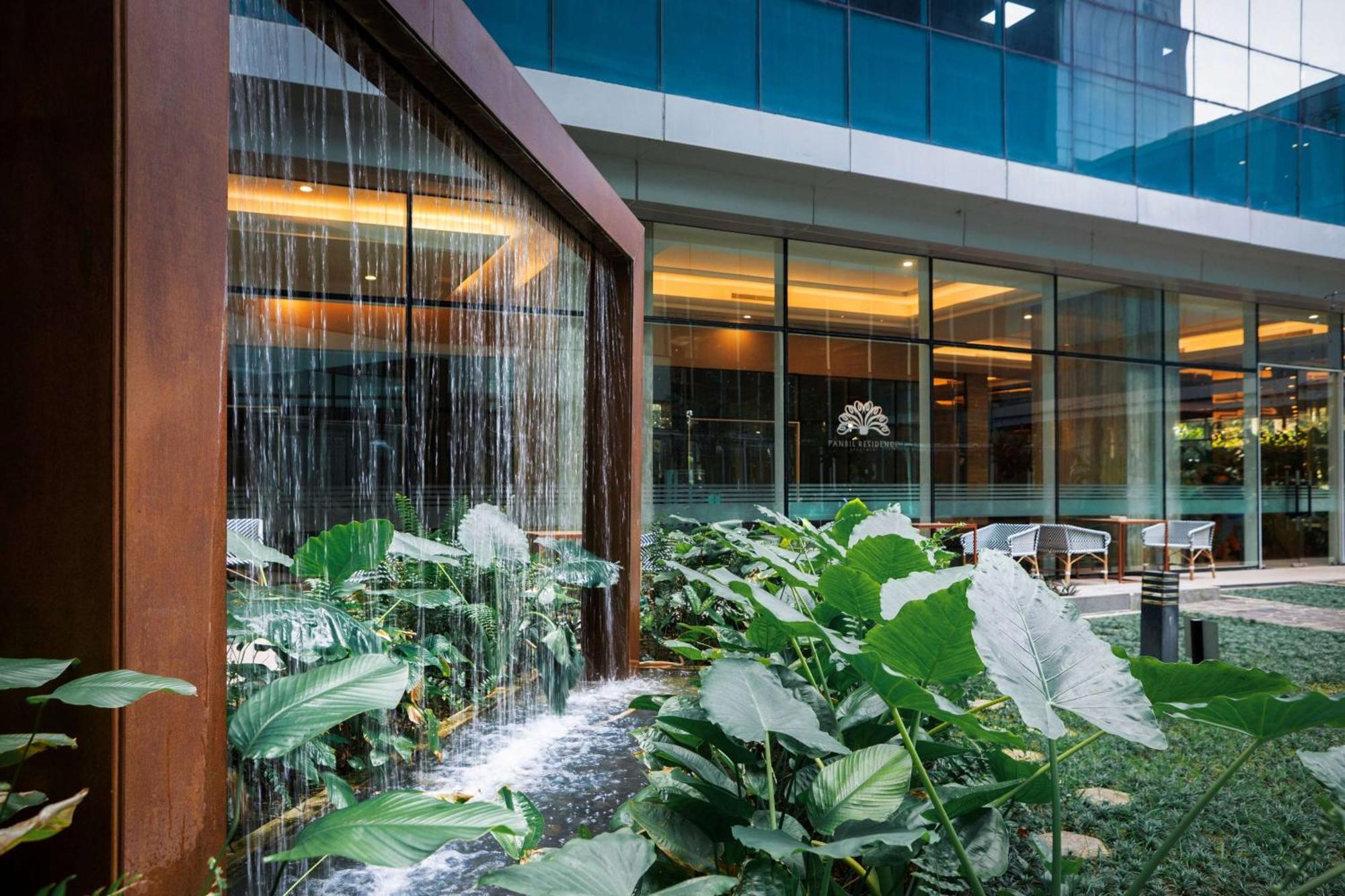 เบสต์ เวสเทิร์น พรีเมียร์ ปันบิล Hotel Batam ภายนอก รูปภาพ